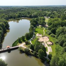 roznorodnosc nas wyroznia park w szczodrem  gmina dlugoleka